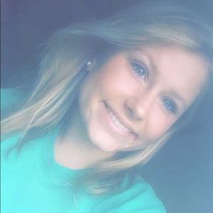 Meet your Posher, Rhonda